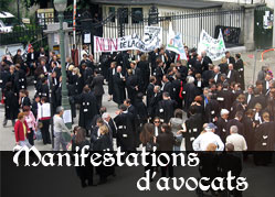 Les avocats manifestent