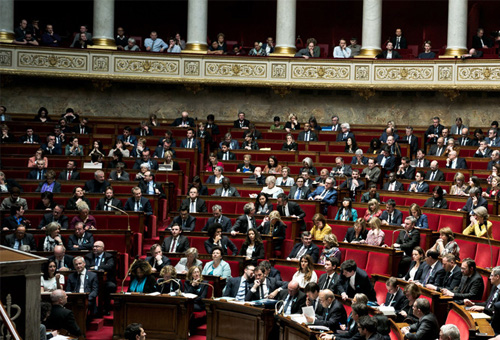 Emplois familiaux des parlementaires