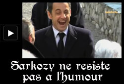 Sarkozy fait de l'humour au cimetière