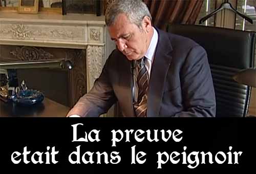 Thierry Herzog en peignoir